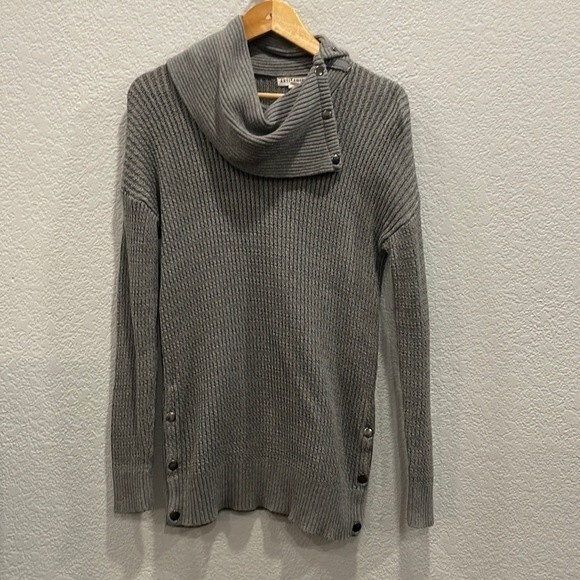 Artisan NY Gray Funnel Neck Ribbed Long Sleeve Sweater Size Small - Picture 1 of 7